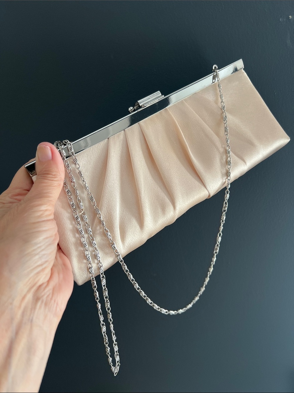 Gunne Sax by Jessica Mc Clintock Elegant Cream satin Pleated Clutch